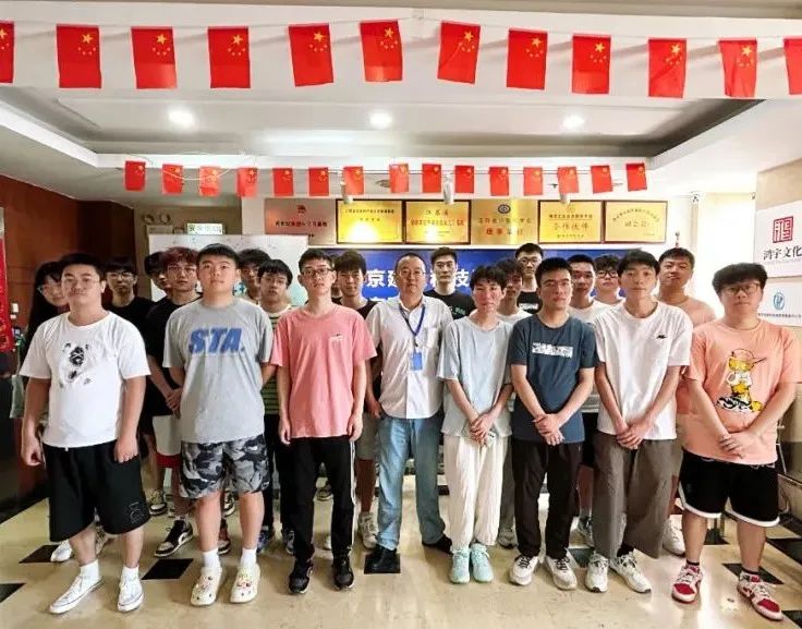 近期結(jié)班留影 | 百尺竿頭，更進(jìn)一步，加